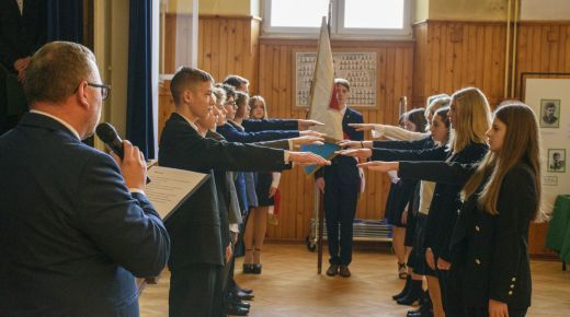 Dzień Patrona oraz ślubowanie klas pierwszych