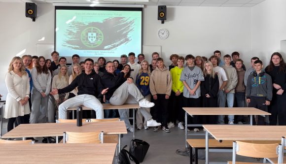 Podróż do Gruzji i Portugalii bez wychodzenia z klasy