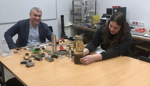 Nowoczesne procesory pod lupą – Igor Prokop rozwija pasję naukową na AGH